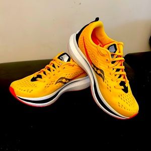 Saucony Endorphin Speed 2 - Women’s Size 8.5